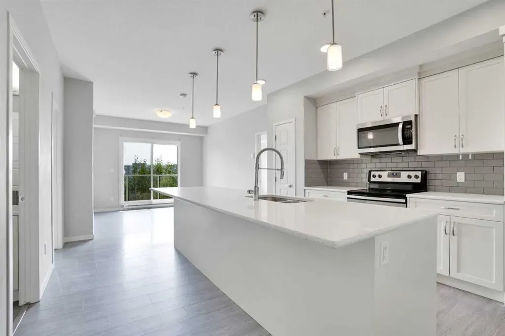 20 Seton Park SE, #203