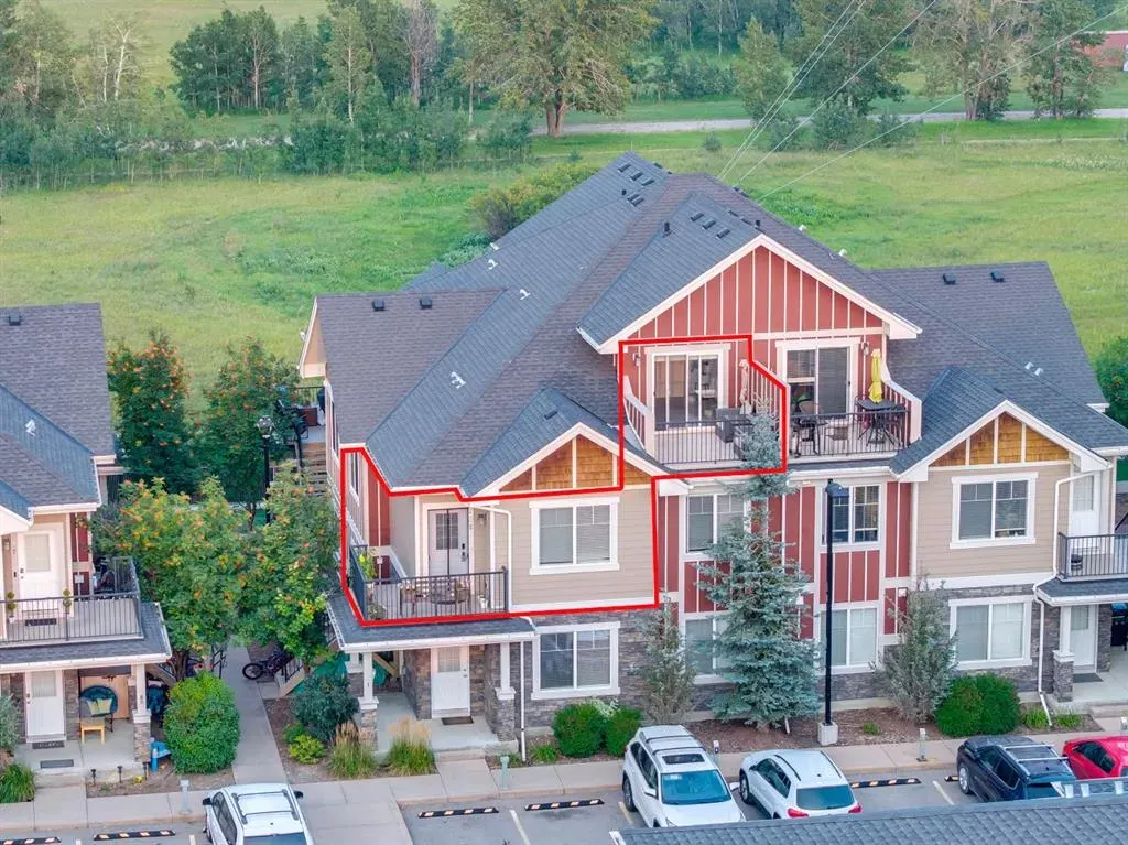43 West Coach Manor SW, #2