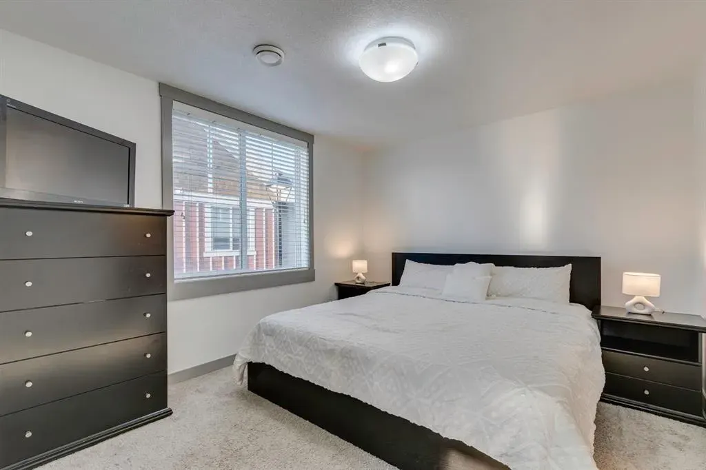 43 West Coach Manor SW, #2