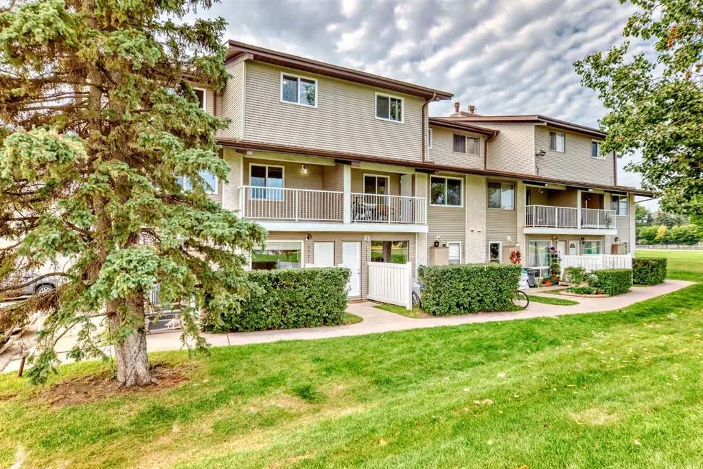 200 Brookpark Drive SW, #1221