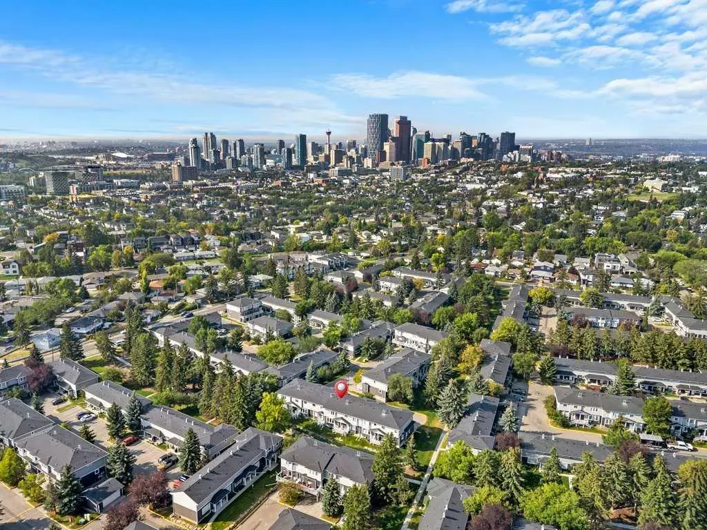 248 Regal Park NE