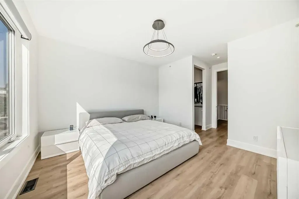 3512 15 Street SW, #3