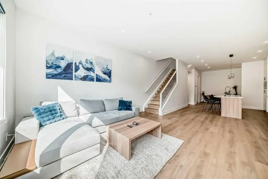 3512 15 Street SW, #3