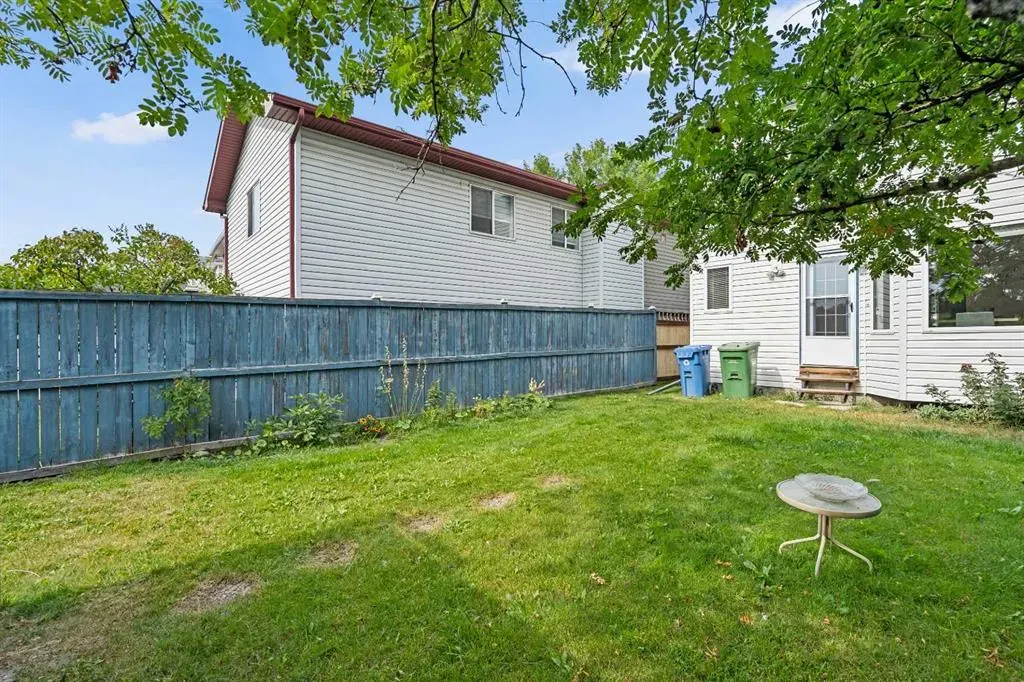 184 Harvest Gold Circle NE