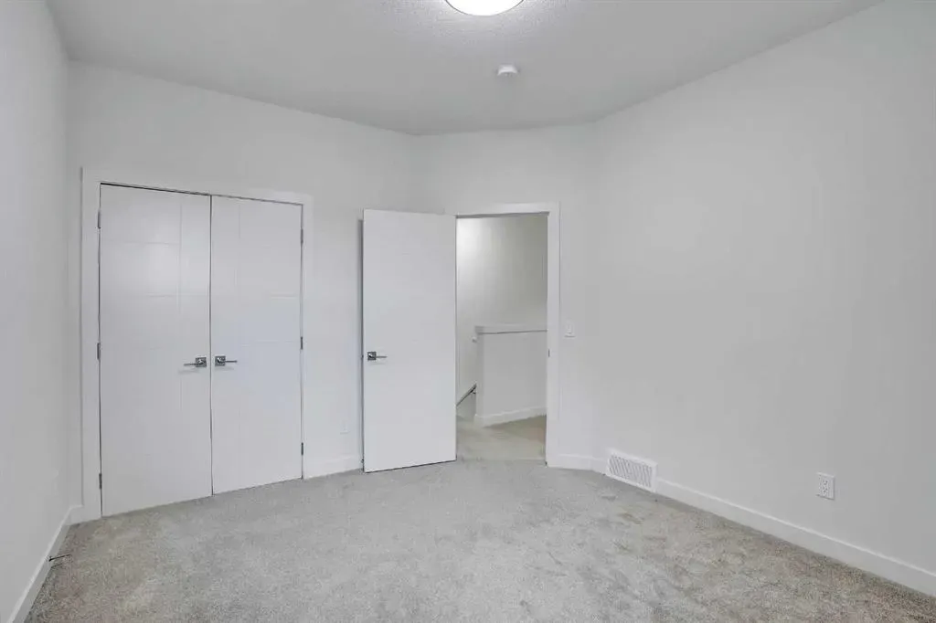 116 Saddlestone Heath NE, #106