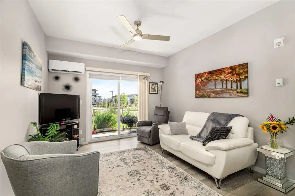 370 Harvest Hills Common NE, #113