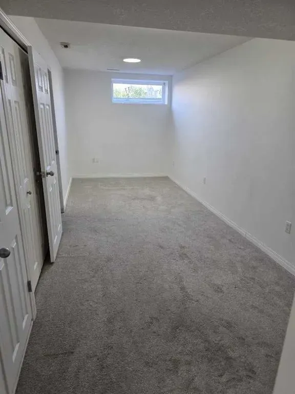 111 Tarawood Lane NE, #301