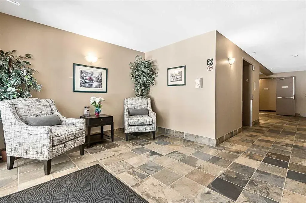 92 Crystal Shores Road, #3415