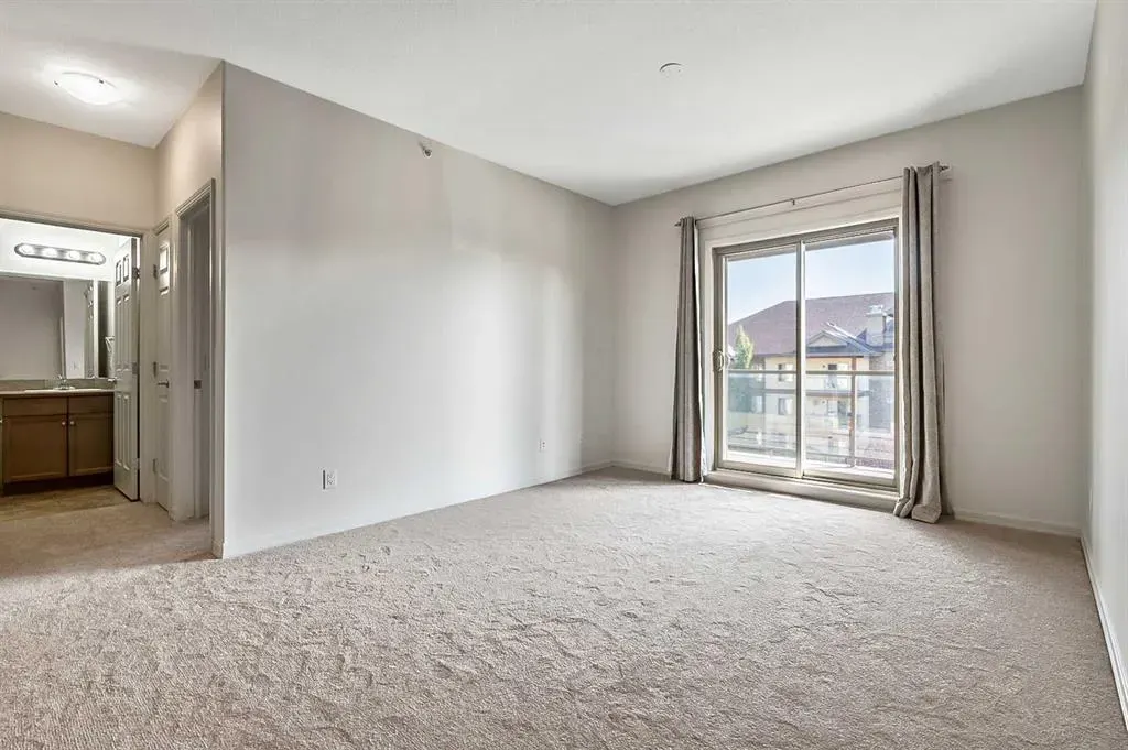 92 Crystal Shores Road, #3415