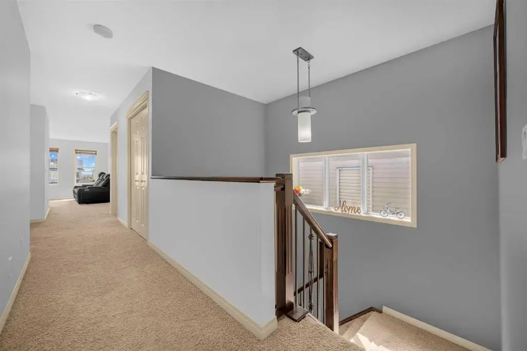 126 Kincora Glen Mews NW