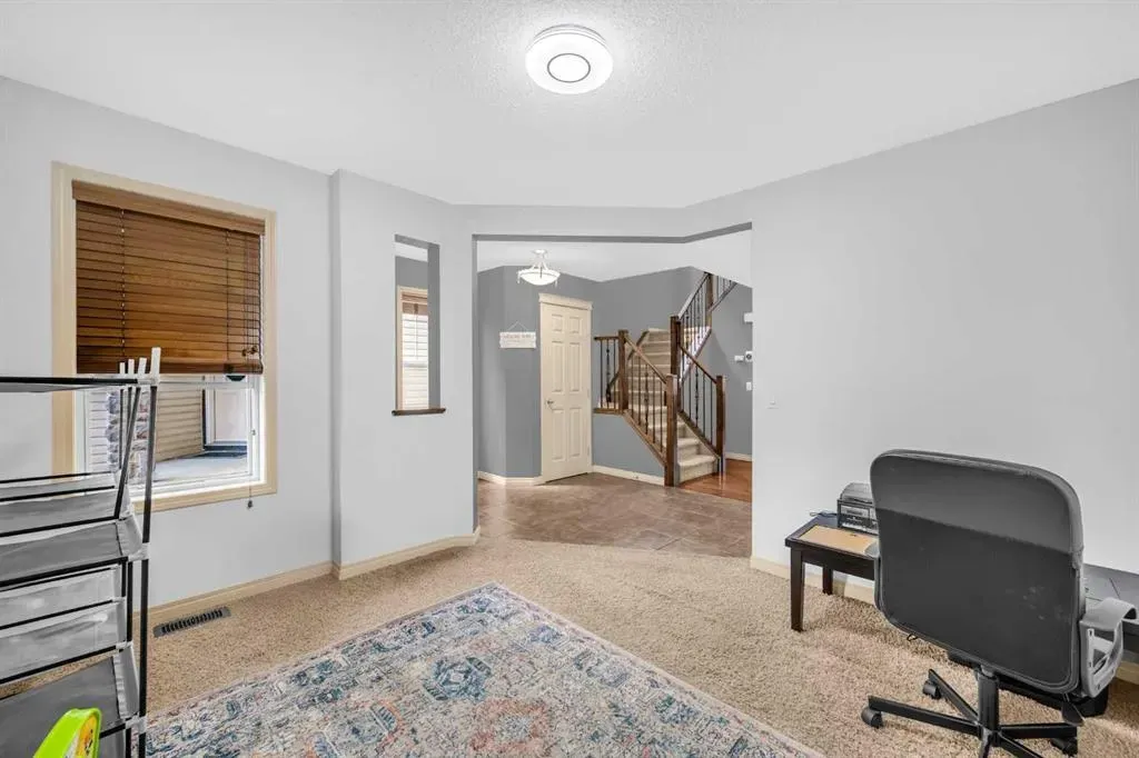 126 Kincora Glen Mews NW