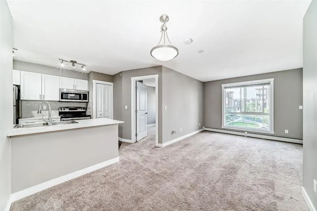 20 Kincora Glen Park NW, #606