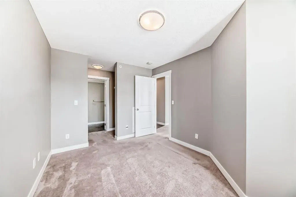 20 Kincora Glen Park NW, #606