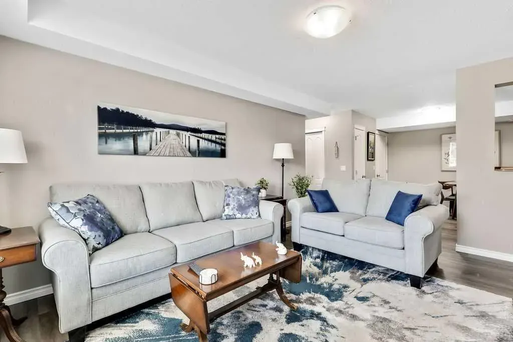 8 Bayside Place, #606