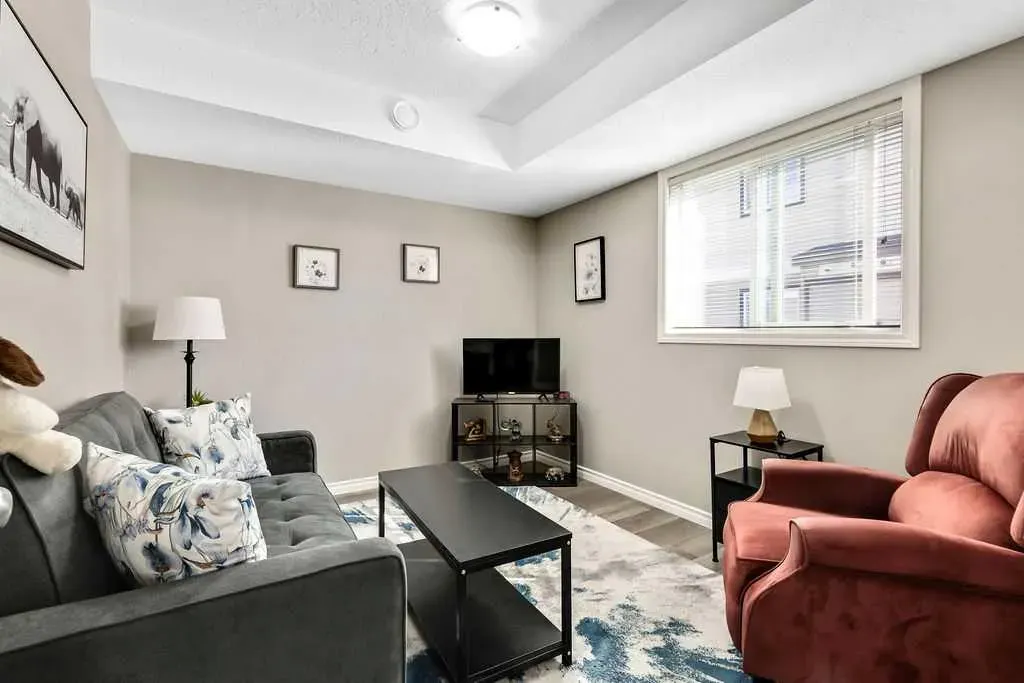 8 Bayside Place, #606