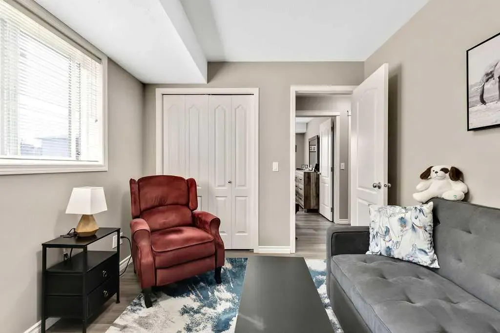 8 Bayside Place, #606