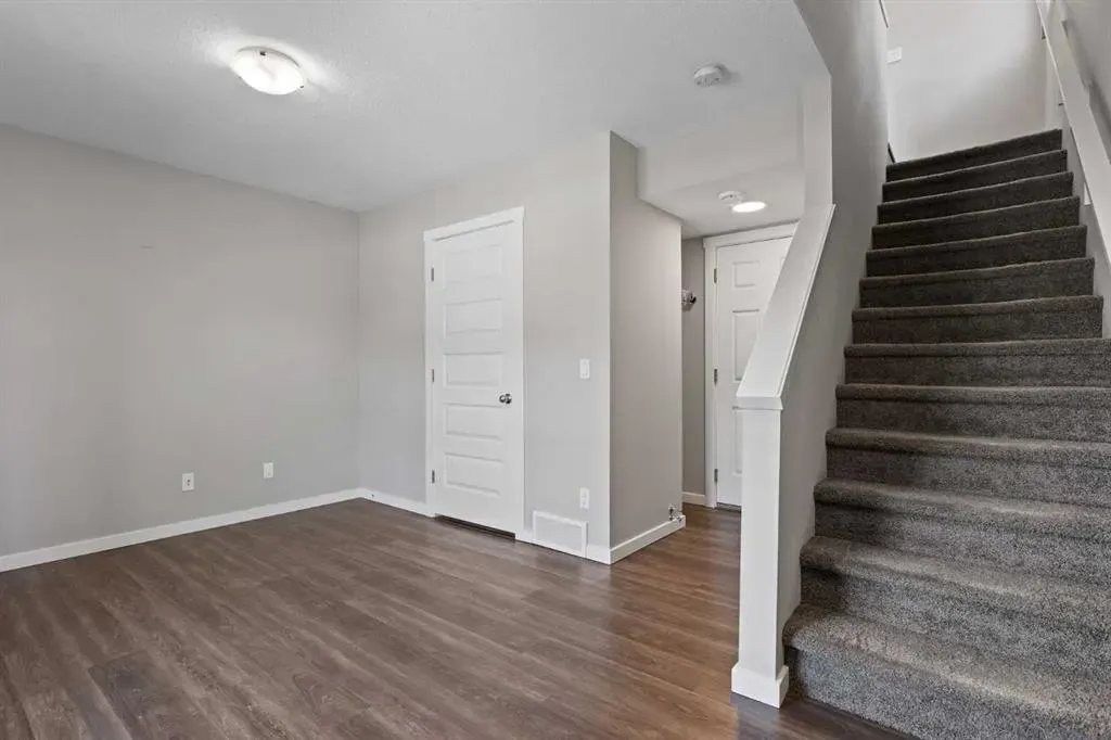 1407 3 Street SE, #23