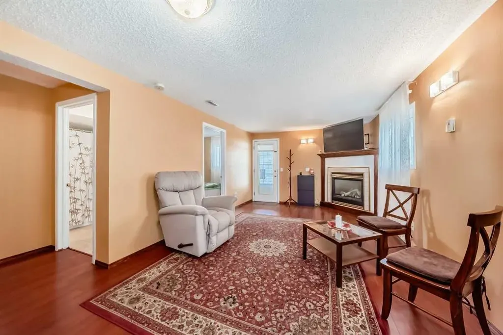 173 Arbour Grove Close NW