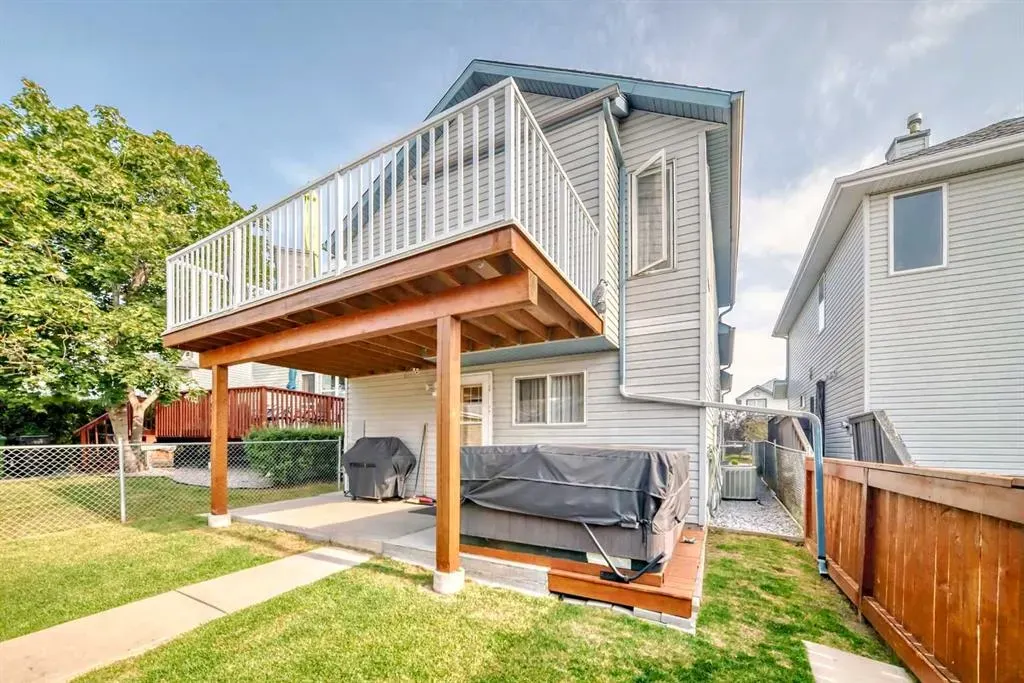 173 Arbour Grove Close NW