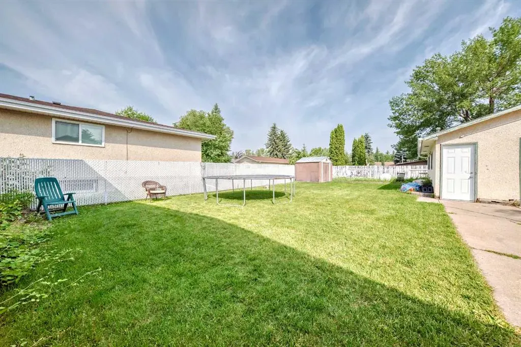 10348 36A Avenue NW