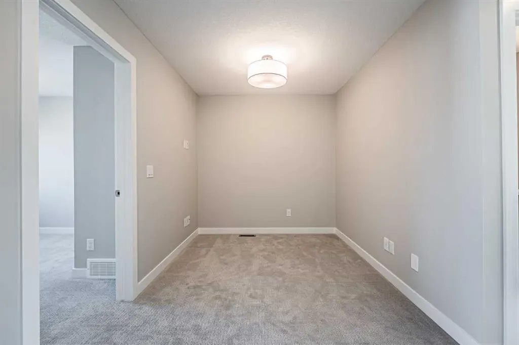153 Dawson Wharf View SE