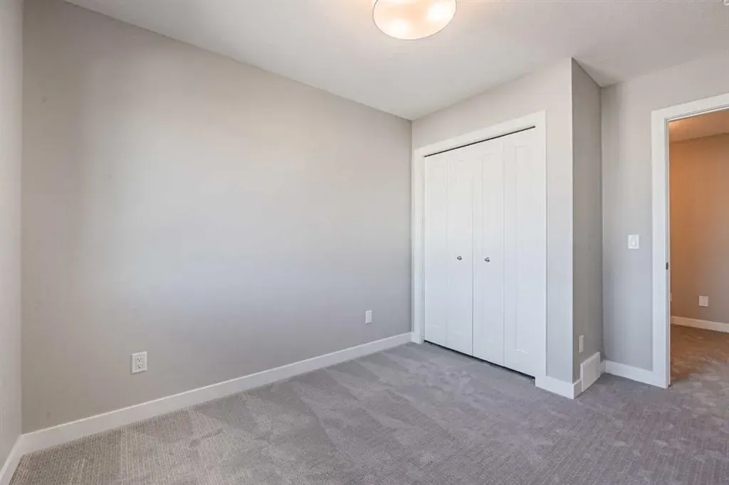 153 Dawson Wharf View SE
