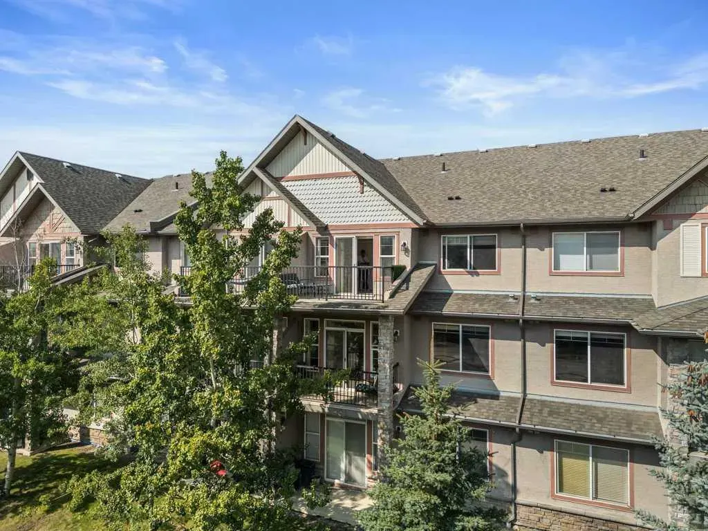211 Aspen Stone Boulevard SW, #2206