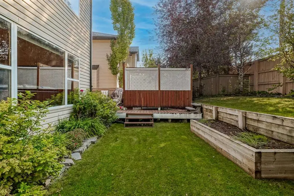 48 Chapala Square SE