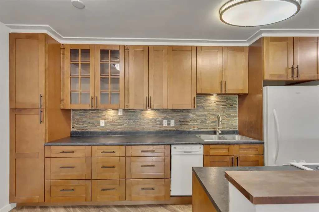 4001C 49 Street NW, #3303