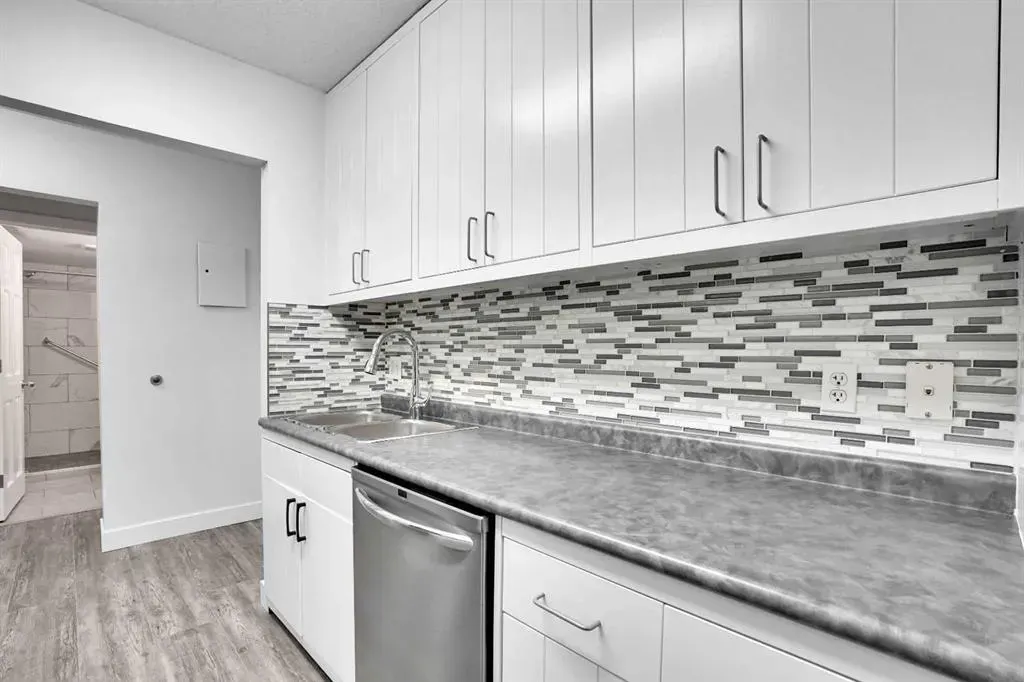 2401 16 Street SW, #105