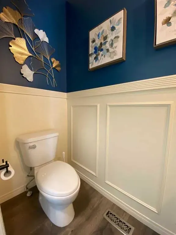 45 Mahogany Pointe SE