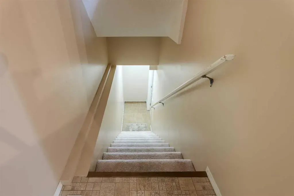 35 Bridlecrest Road SW