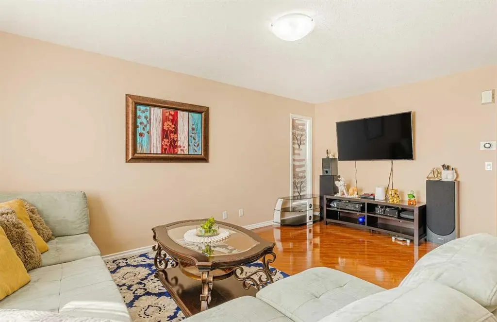 35 Bridlecrest Road SW