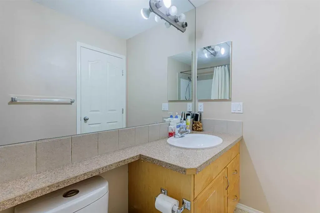35 Bridlecrest Road SW