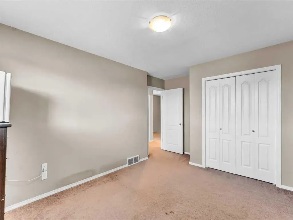 46 Saamis Meadows Lane SW