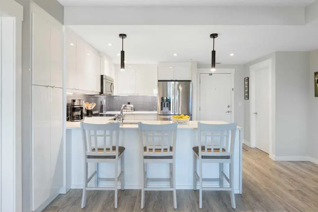 15 Aspenmont Heights SW, #227