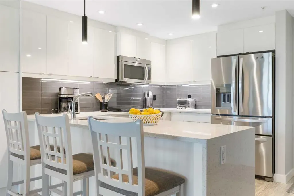 15 Aspenmont Heights SW, #227