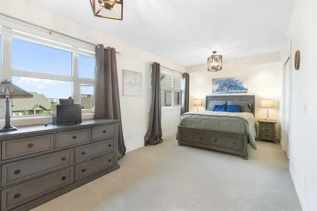 15 Aspenmont Heights SW, #227