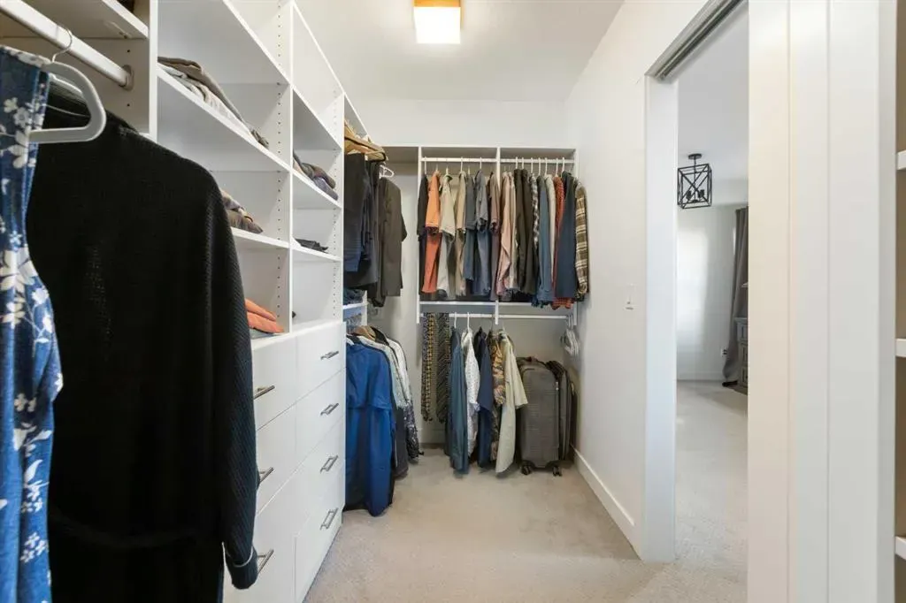 15 Aspenmont Heights SW, #227