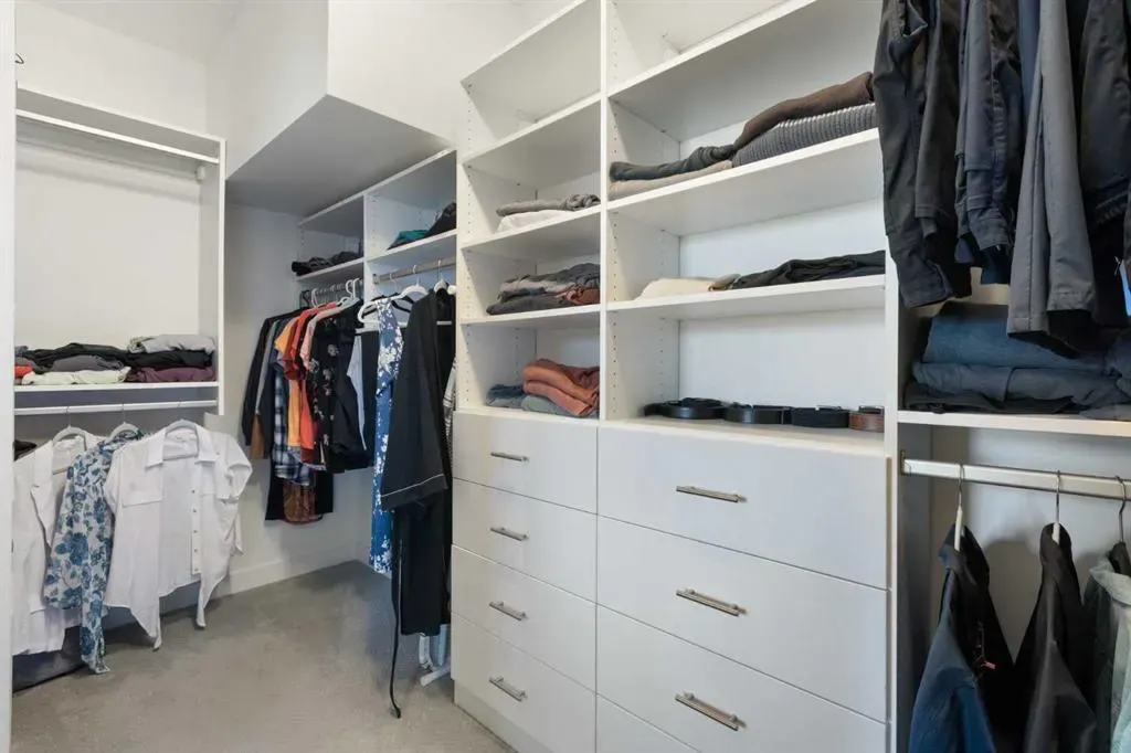 15 Aspenmont Heights SW, #227