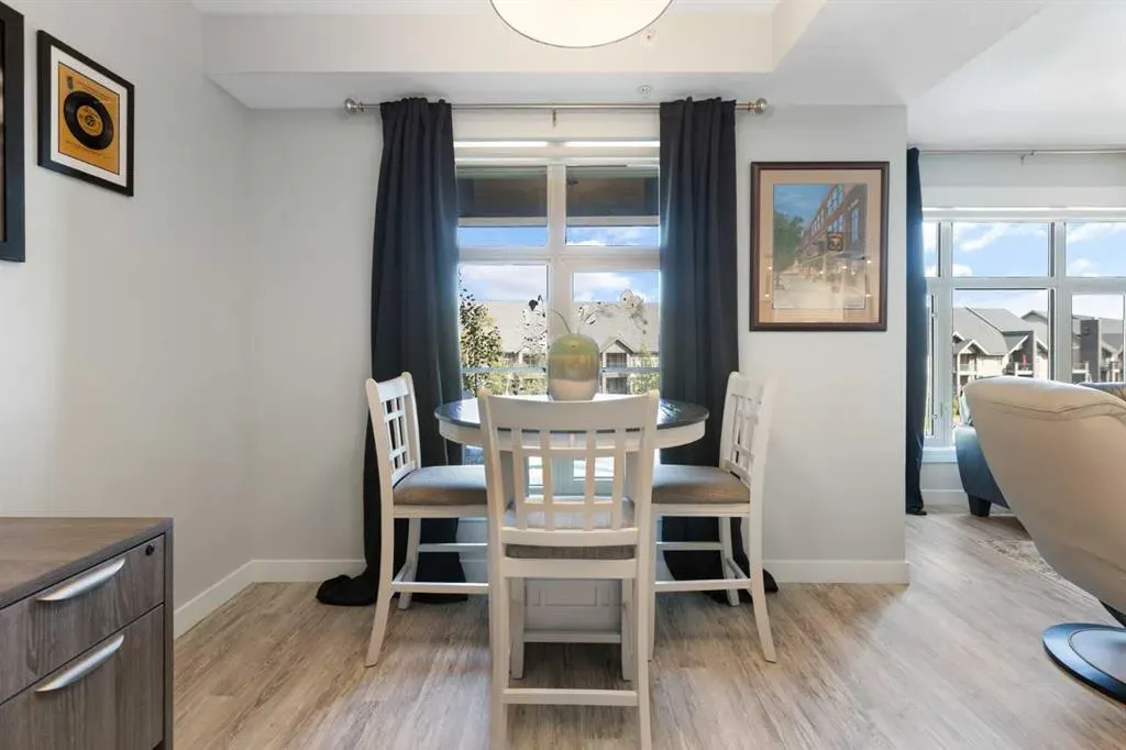 15 Aspenmont Heights SW, #227