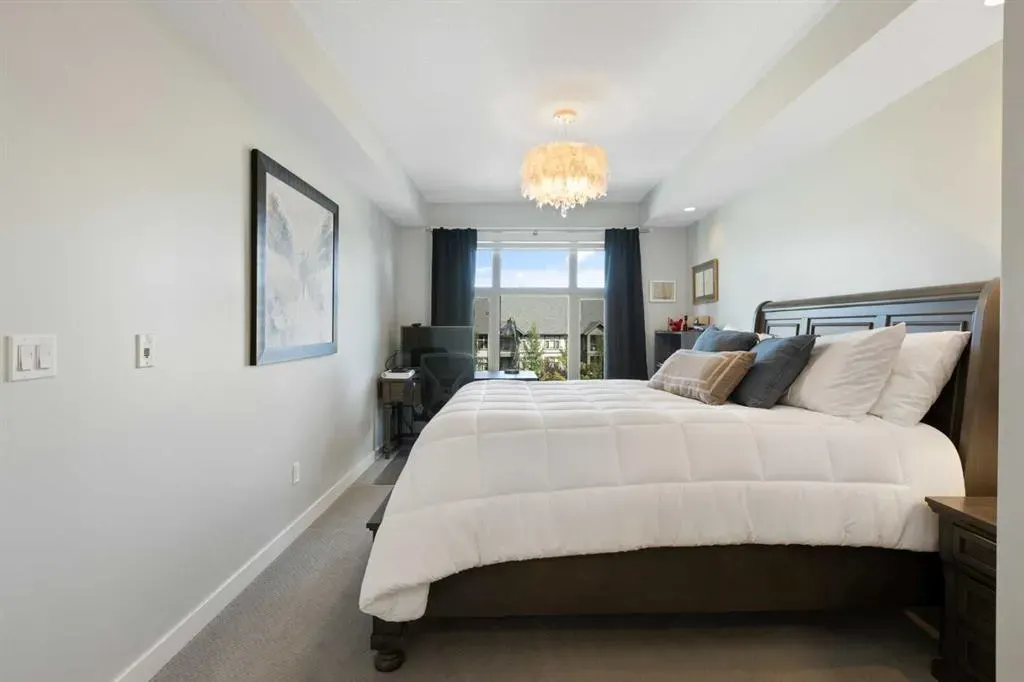 15 Aspenmont Heights SW, #227