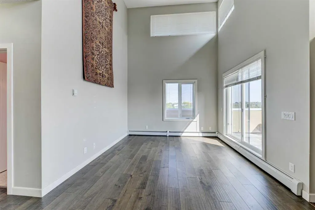 604 East Lake Boulevard NE, #2432