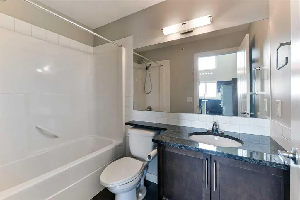 604 East Lake Boulevard NE, #2432