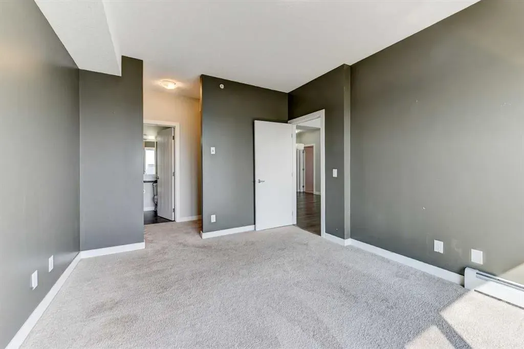 604 East Lake Boulevard NE, #2432