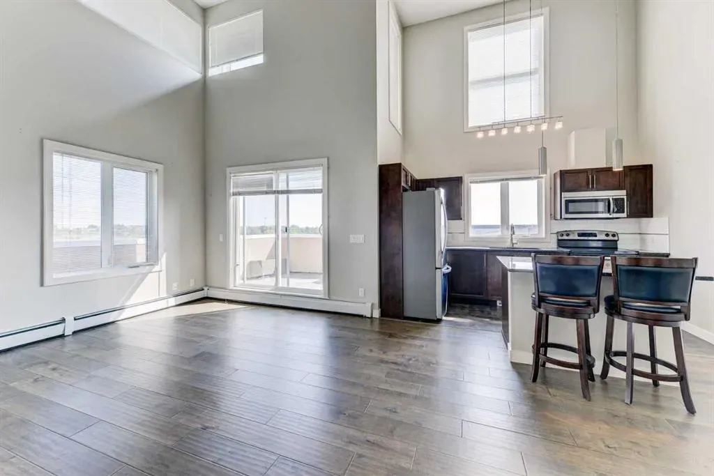 604 East Lake Boulevard NE, #2432