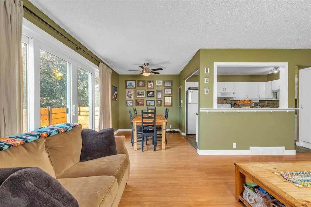 70 Ranch Glen Drive NW
