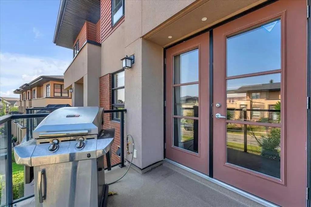 25 Aspen Hills Green SW