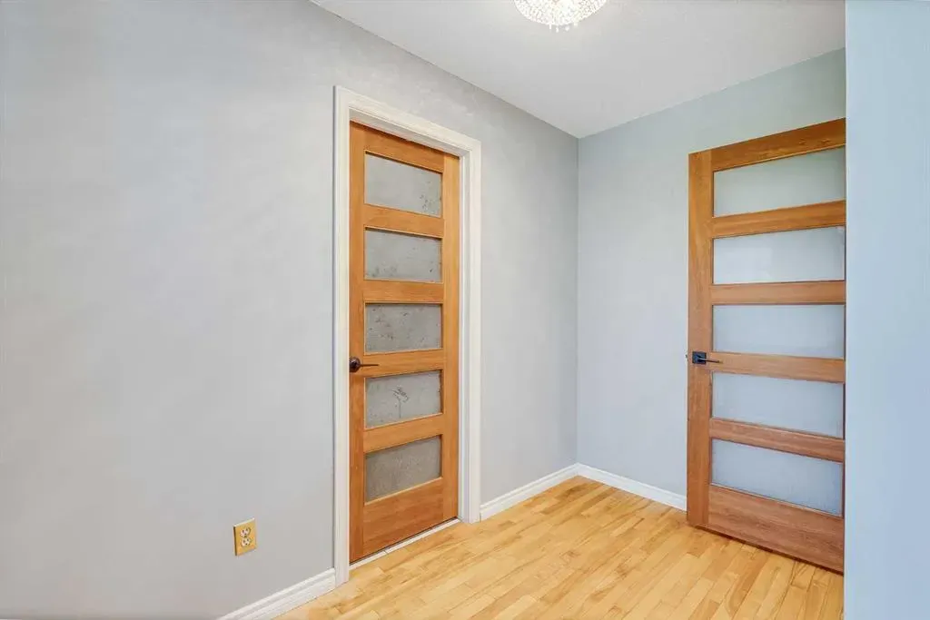 228 Theodore Place NW, #33