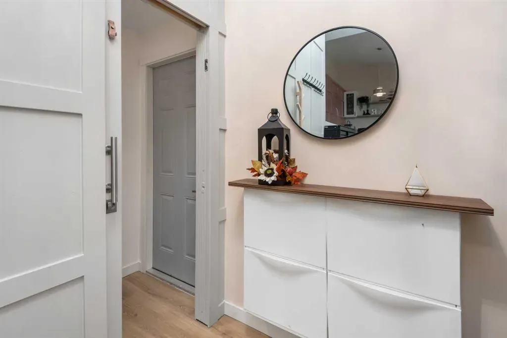 212 Woodbine Boulevard SW